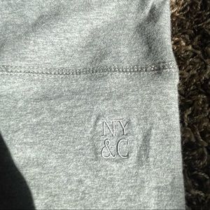 skin tight grey leggings